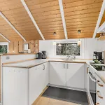 Awesome In With Wifi Holiday home