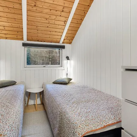 Holiday home Awesome In With Wifi