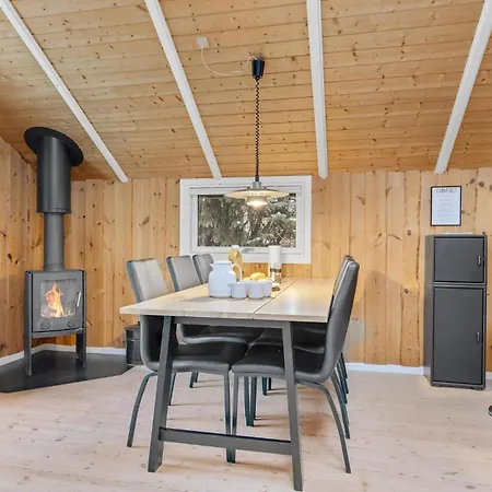 Holiday home Awesome In With Wifi *